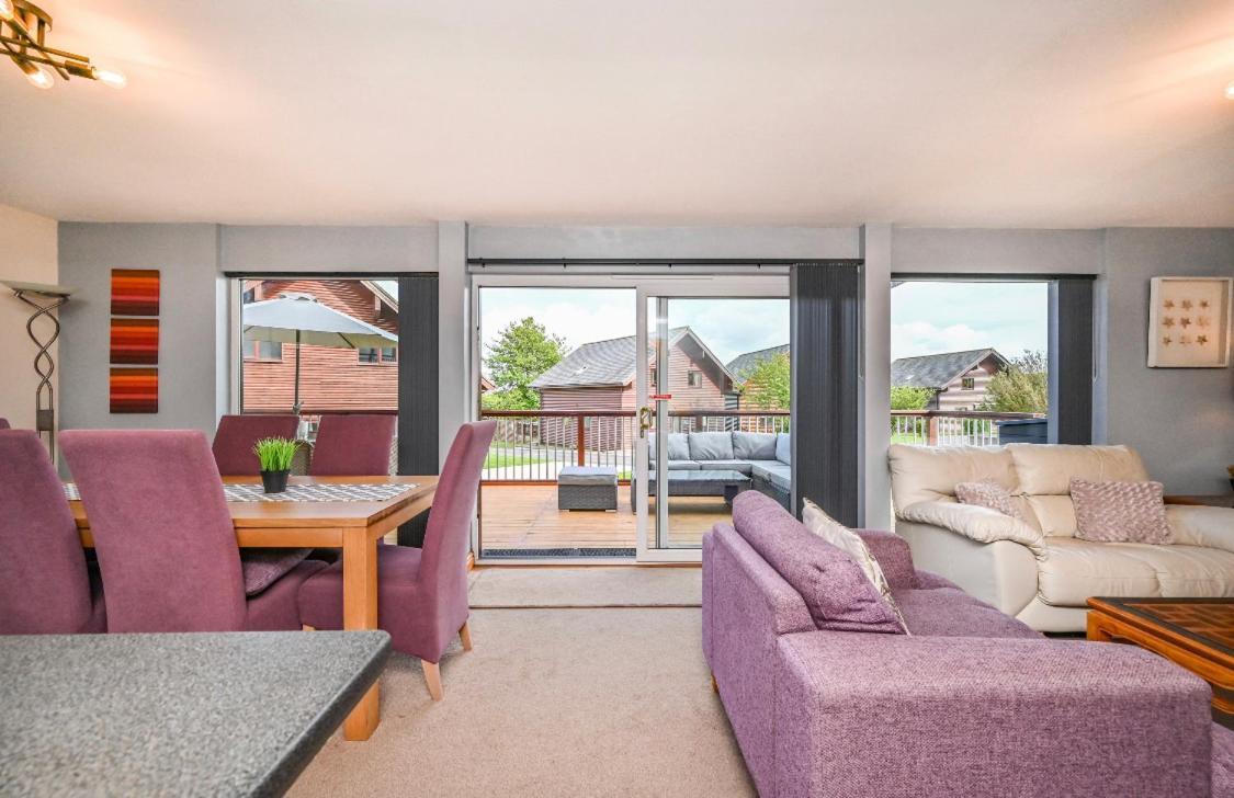 3 Bed Lodge With Ev Point Truro Eksteriør billede