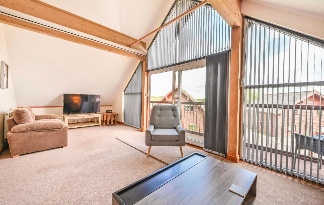 3 Bed Lodge With Ev Point Truro Eksteriør billede